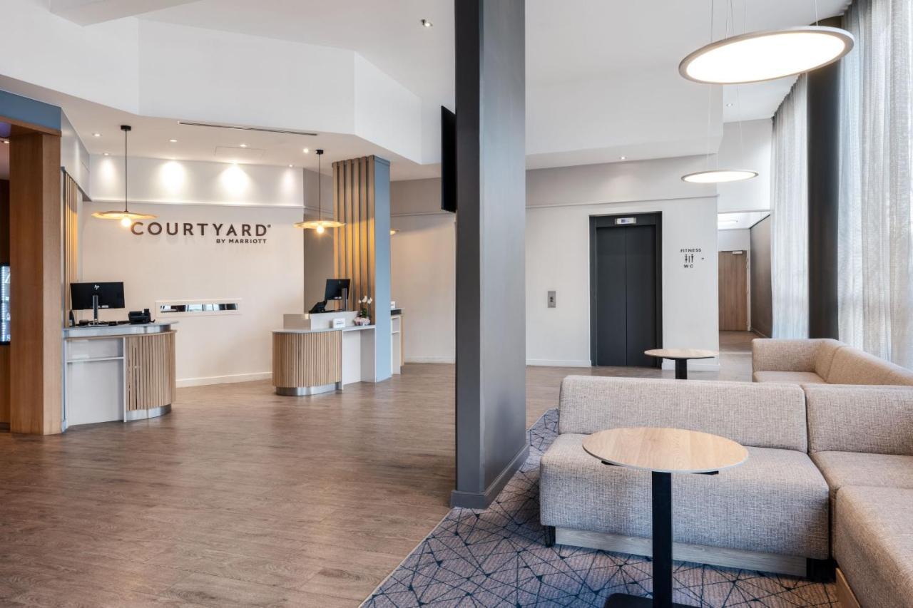 Courtyard By Marriott Paris La Defense West - Colombes Hotell Bois-Colombes Exteriör bild